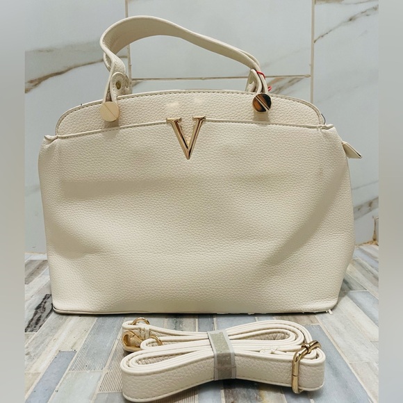 concorde Handbags - Elegant Cream Concorde Handbag cream